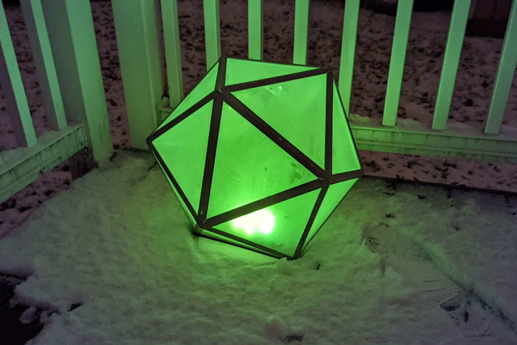 geeky lawn lighting